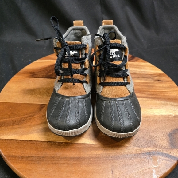 Sorel Women's Out N About IV Water Proof Boots Size 5. - Picture 2 of 7